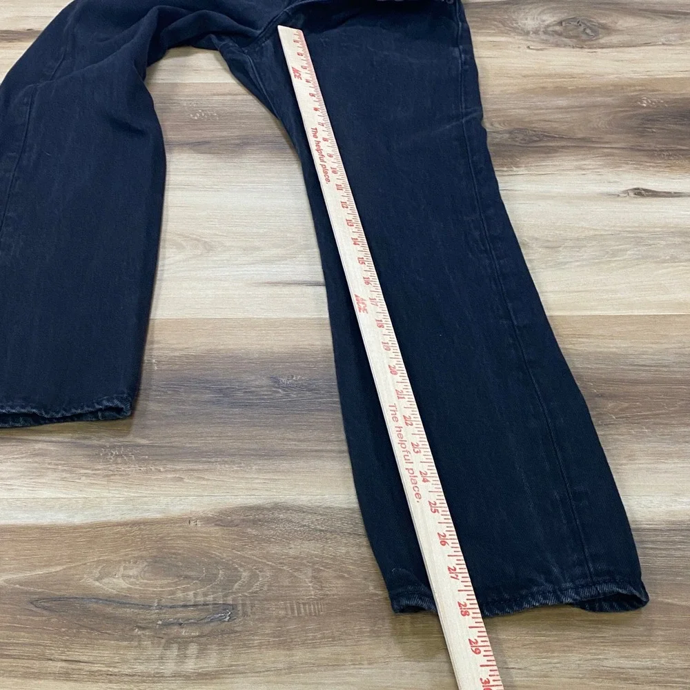 Levi's 501 Jeans Size 28x28 Straight Leg 100% Cotton Black Denim Mens